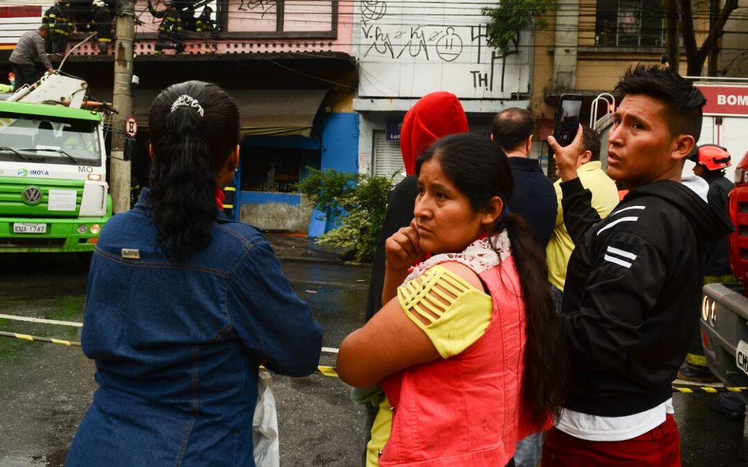 Imigrantes em oficinas de costura de SP perderam renda com pandemia